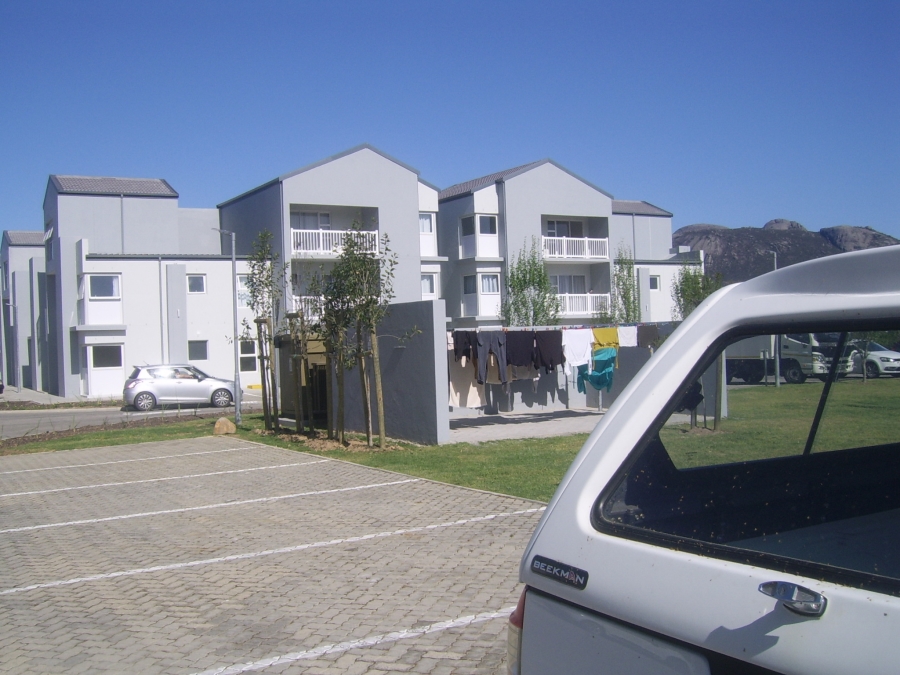 3 Bedroom Property for Sale in Bergenzicht Estate Western Cape